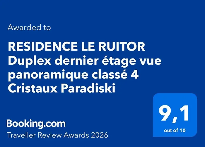 Residence Le Ruitor: Panoramic Duplex with Heated Pool in Paradiski